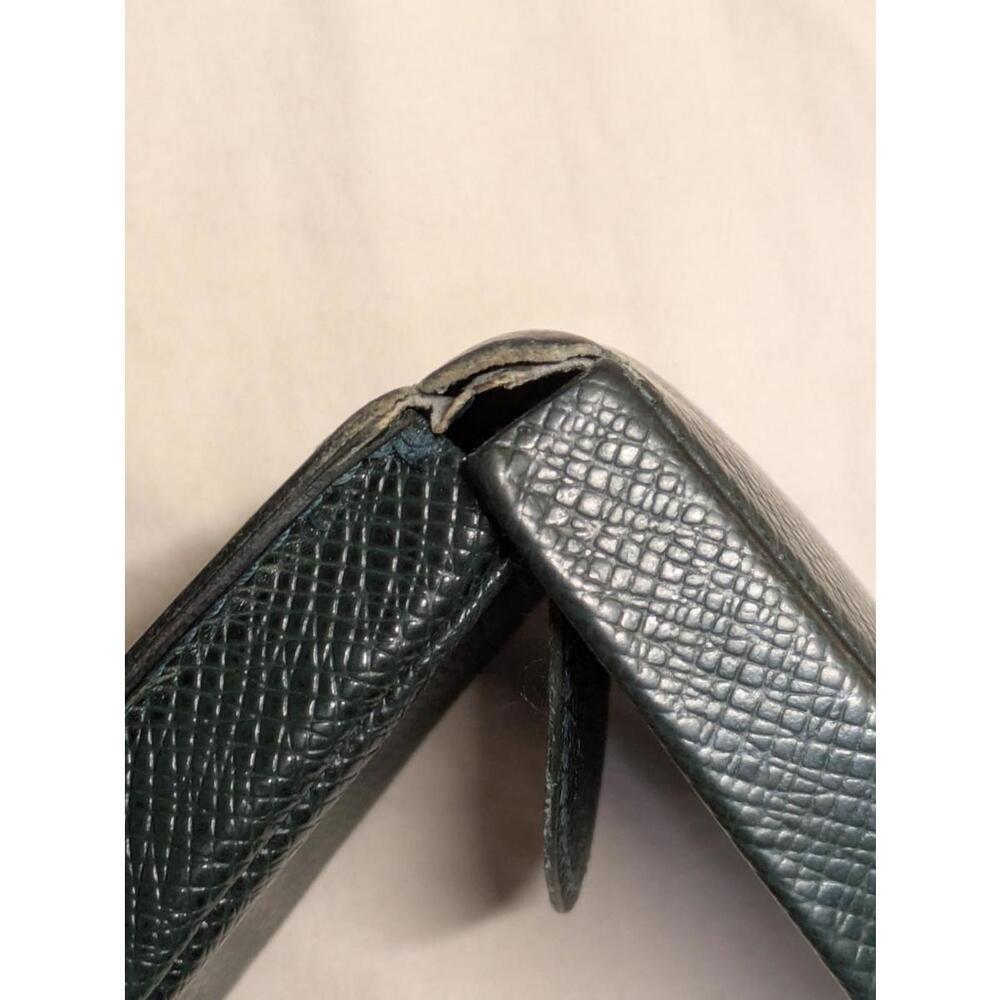 Louis Vuitton Taiga Porto MonCuvette Coin Case Dark Green - Picture 9 of 9